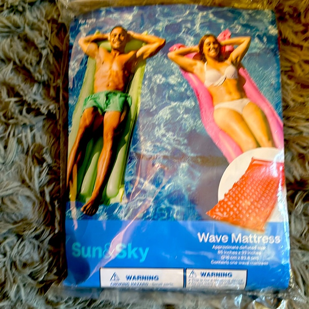 Wave Matress Float